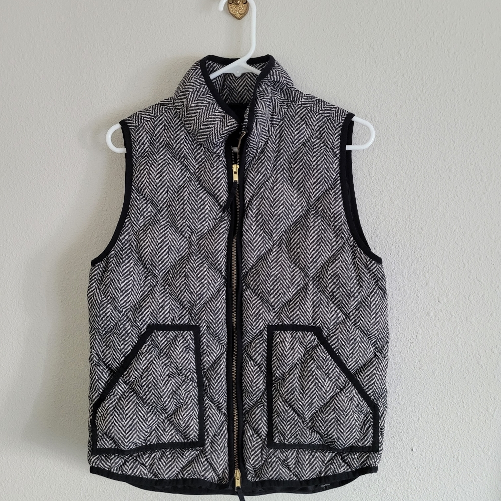 J. Crew Factory Vest, size M.